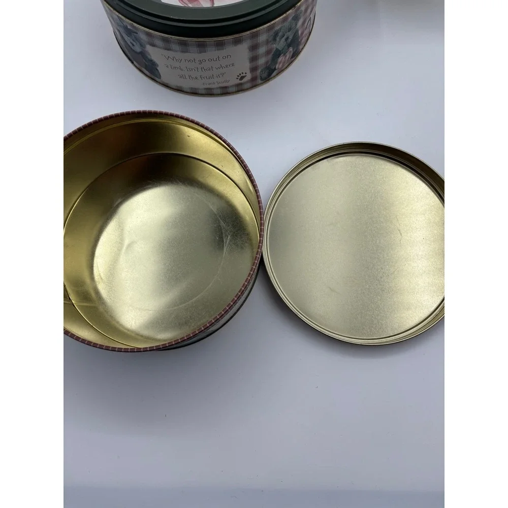 The Boyds Collection Country Folks Canister Set of Three‎